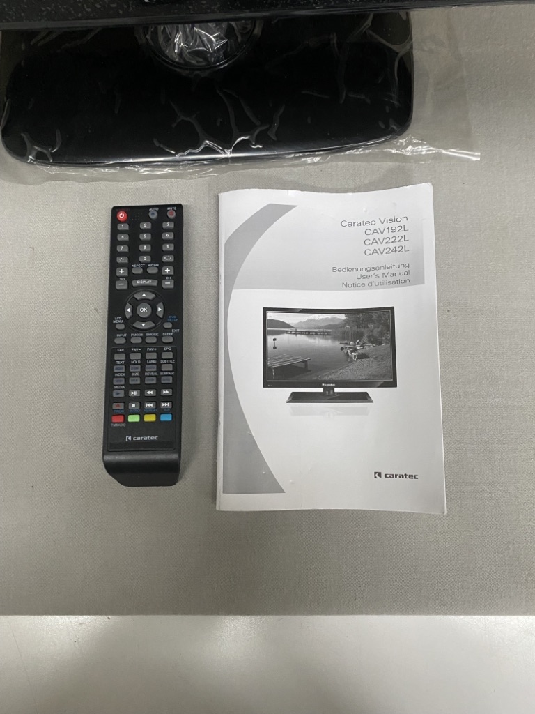 Caratec CAV220LT 22" TV – Bild 5