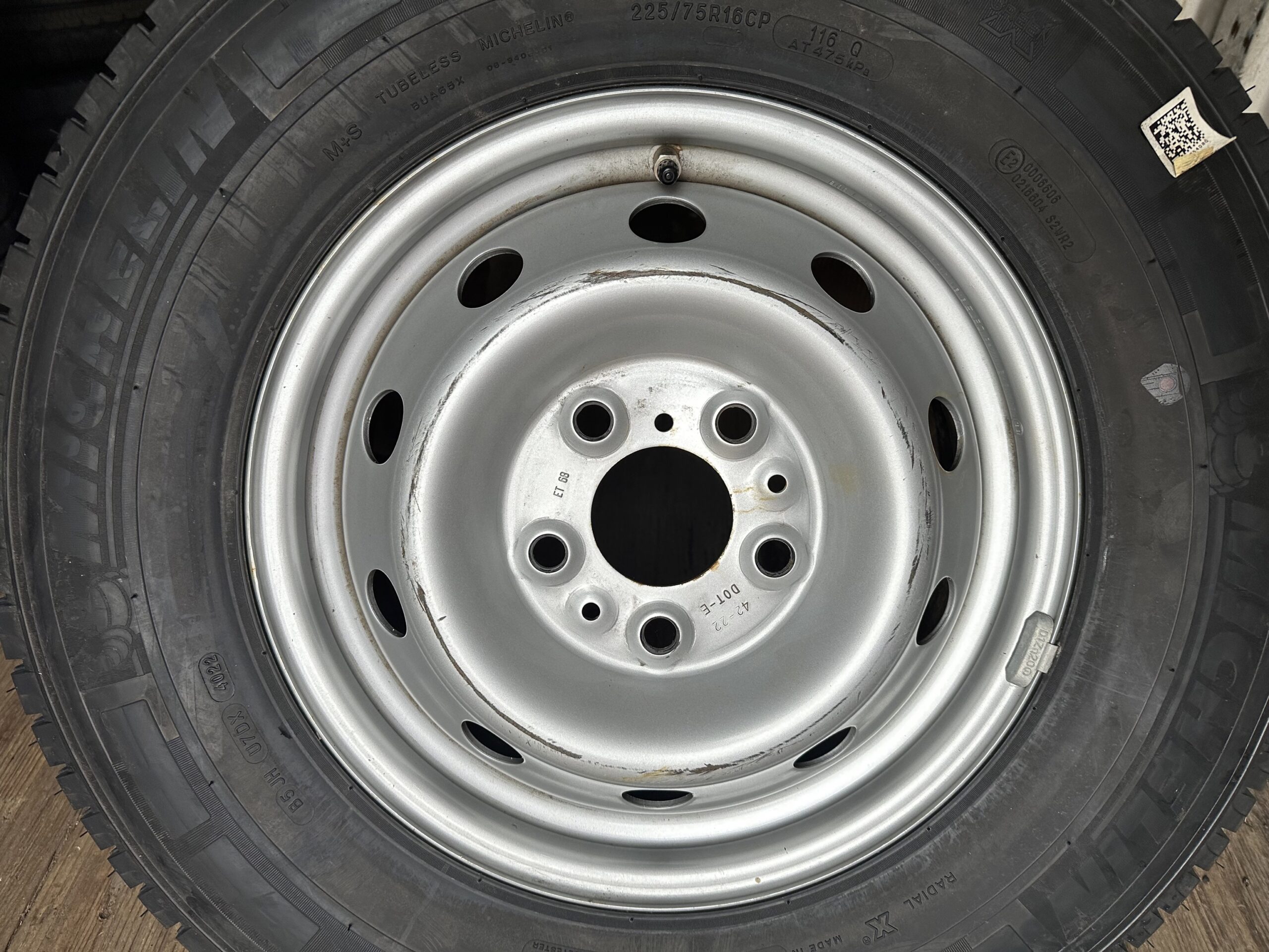 4 x Michelin Agilis Camping Komplettrad 225/75 R16 CP 116 Q M+S Allwetterreifen DOT 2022