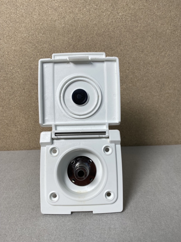 Lilie Wassersteckdose mit Kupplung – Bild 5