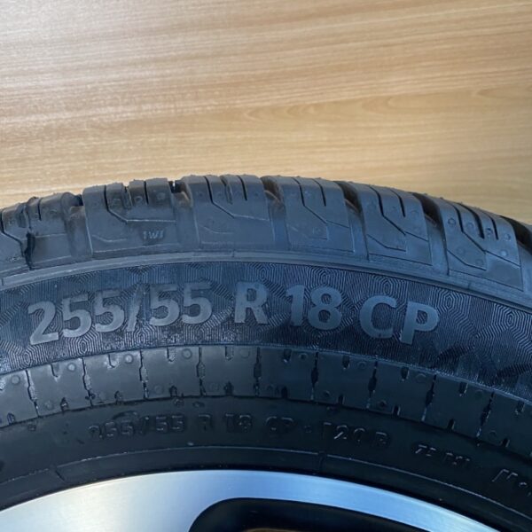 2 x Continental 255/55 R18CP M+S Reifen Komplettrad mit Alufelge Niesmann + Bischoff