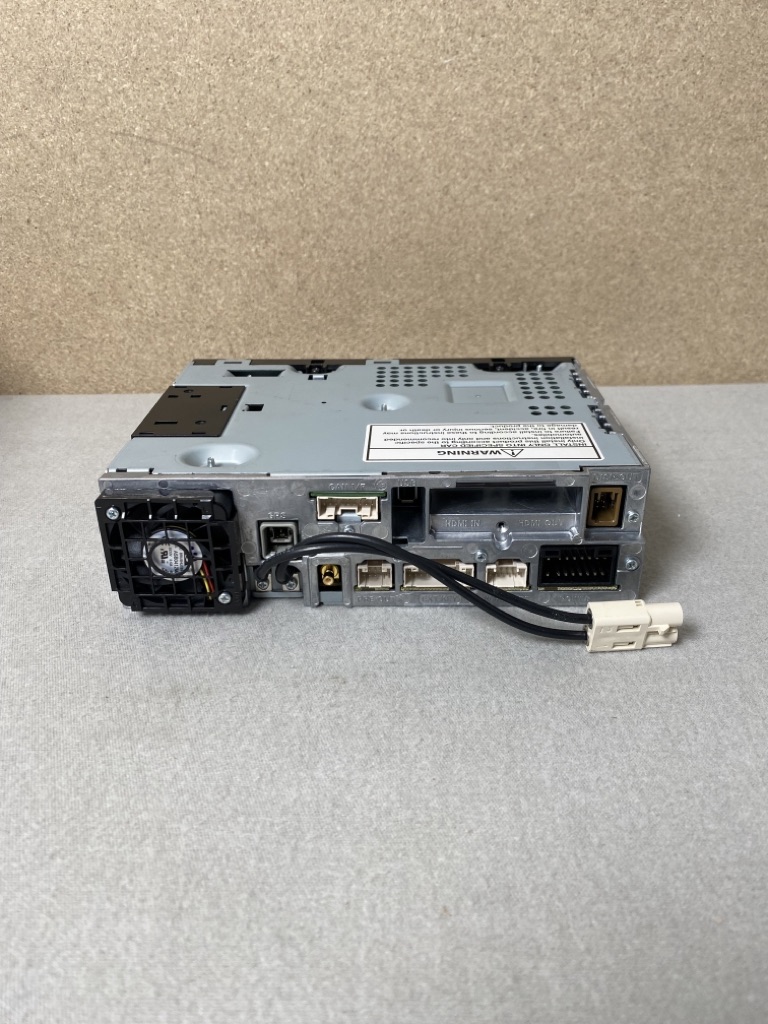 Alpine Verstärker X902 50 Watt – Bild 2