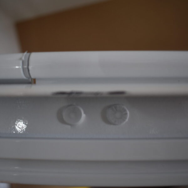 Serviceklappe weiß 750 x 1220 mm, RAL 9010 Alu pulverbeschichtet