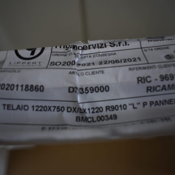 Serviceklappe weiß 750 x 1220 mm, RAL 9010 Alu pulverbeschichtet