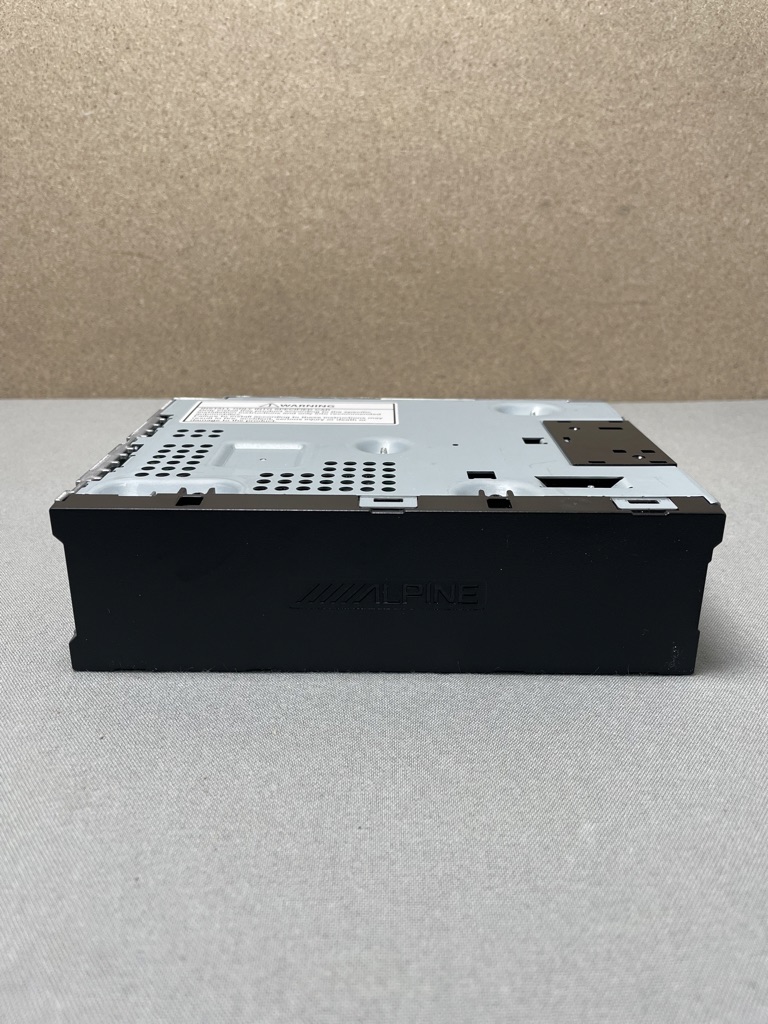 Alpine 9-Inch Advanced Navi Station X902D