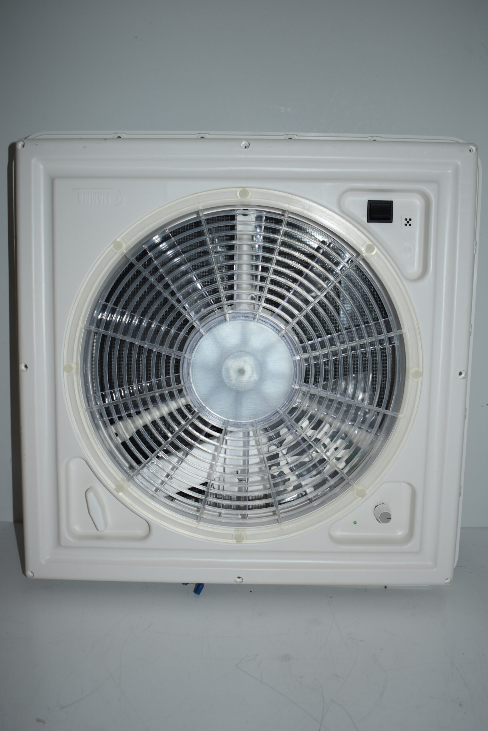 Fiamma Turbo-Vent P3 Dachlüfter Dachhaube crystal neu mit Schalter