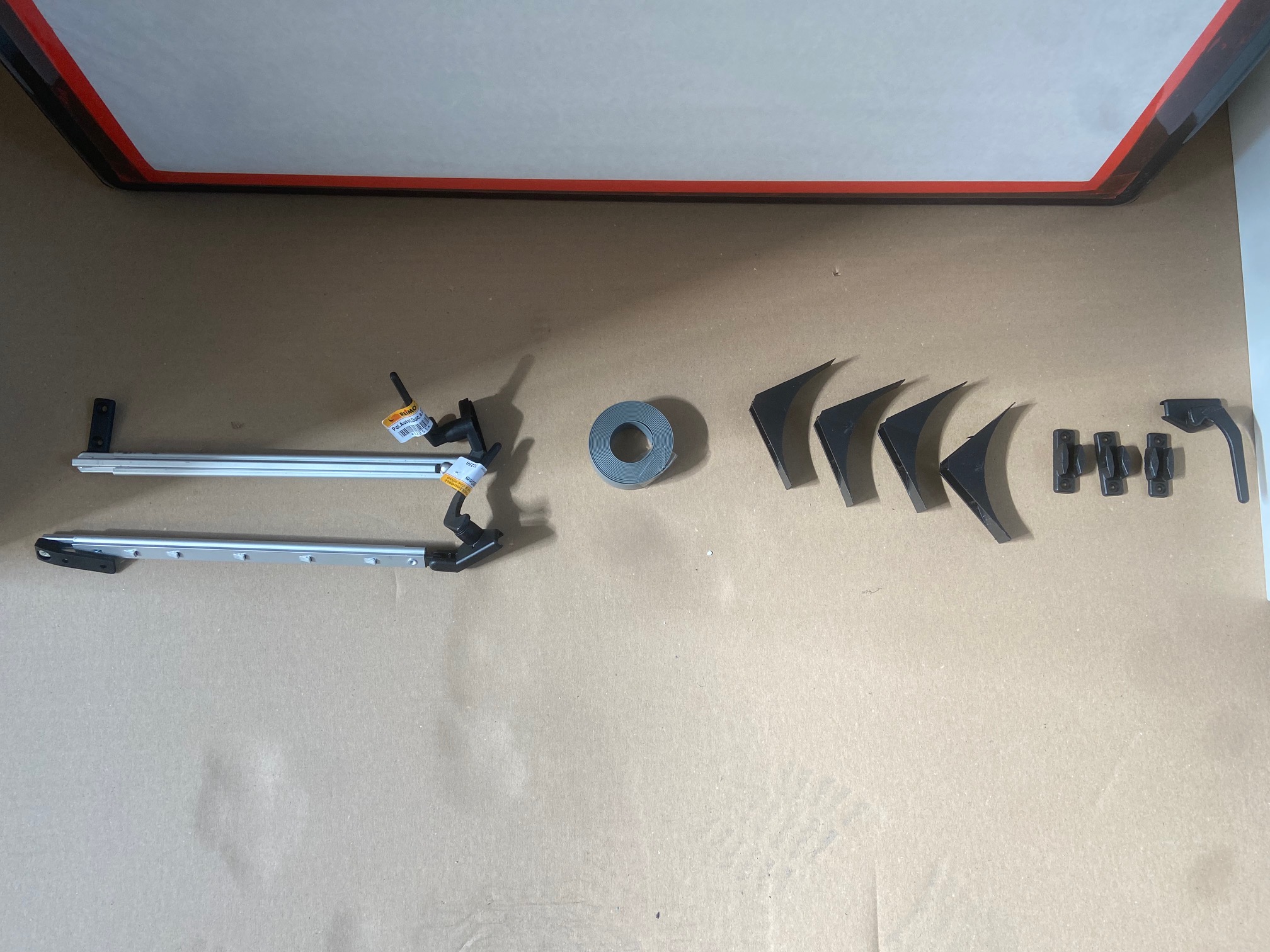 Ausstellfenster für Fiat Ducato, Citroen Jumper, Peugeot Expert ab Bj. 07/06, 816 x 650 mm