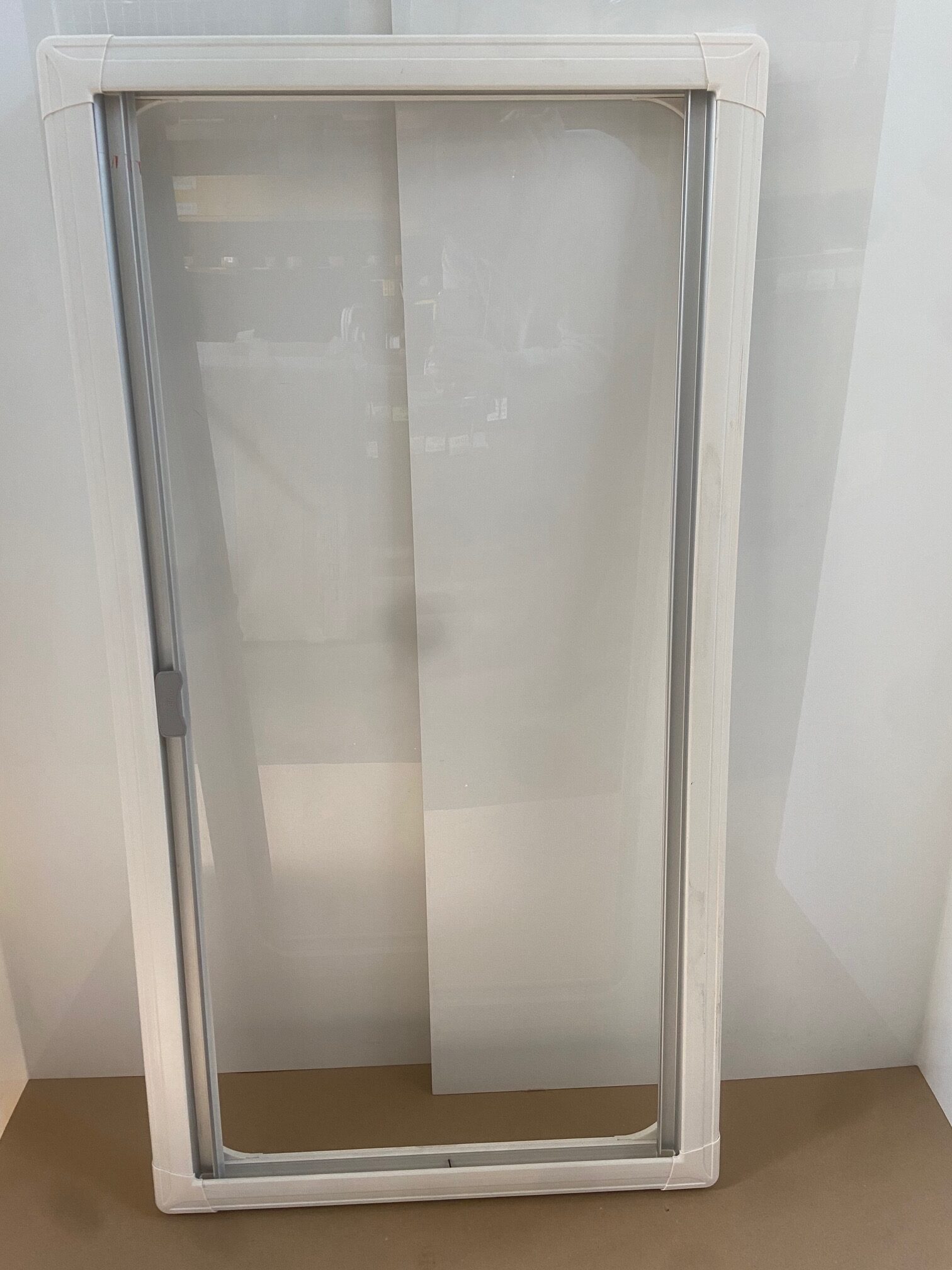 Fliegenschutz und Verdunklung, Remis, 530 x 105 mm