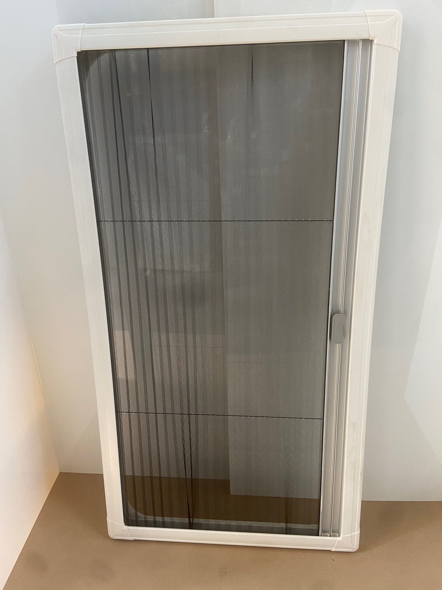 Fliegenschutz und Verdunklung, Remis, 530 x 105 mm