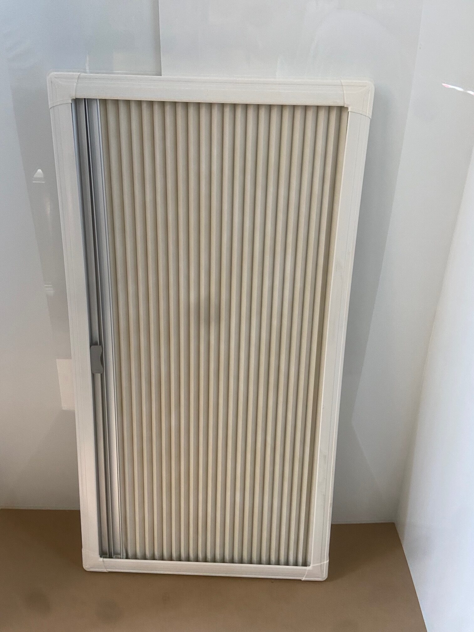 Fliegenschutz und Verdunklung, Remis, 530 x 105 mm