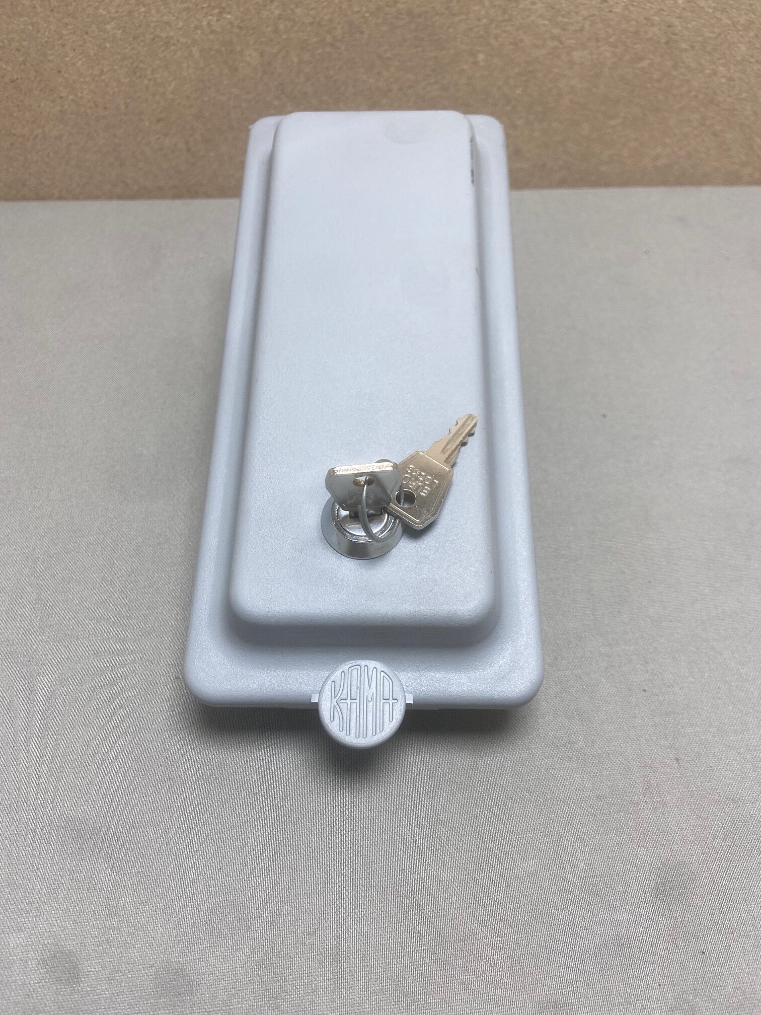 Gas -Versorgungsklappe von Reich, 160 x 70cm