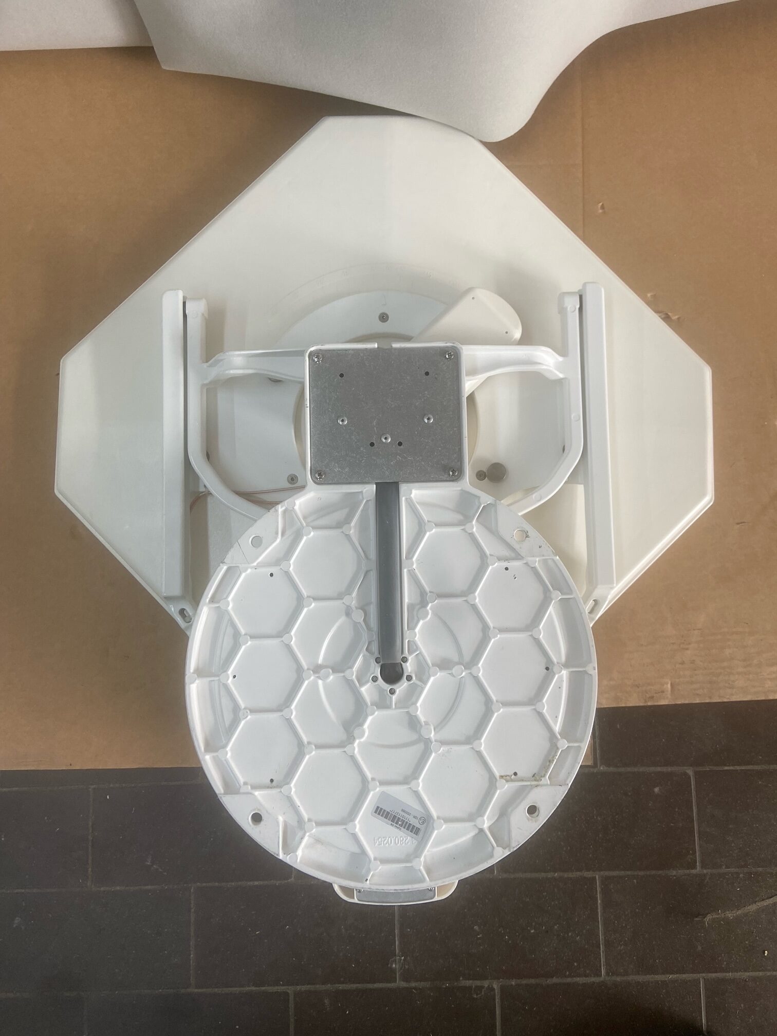 Satellitenschüssel Oyster Cytrac DX twin, Niesmann & Bischoff