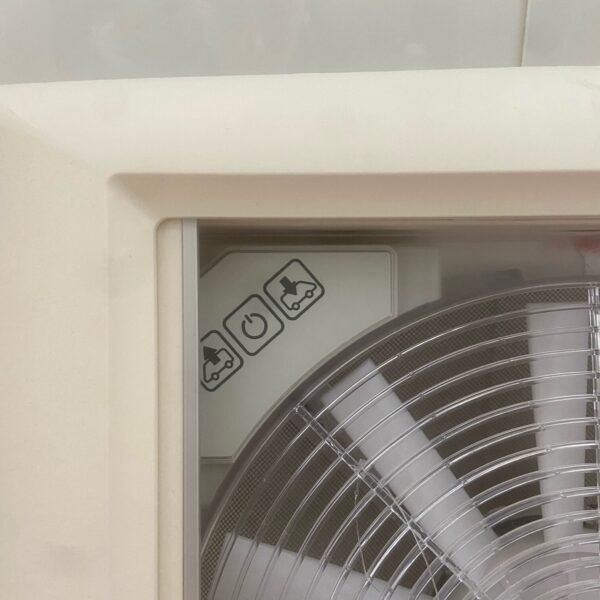 Lüfter von Thule für Wohnmobil, 400 x 400 mm