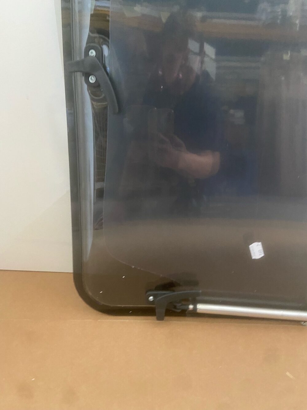 Dometic Scheibe für Wohnmobil, 750 x 465 mm
