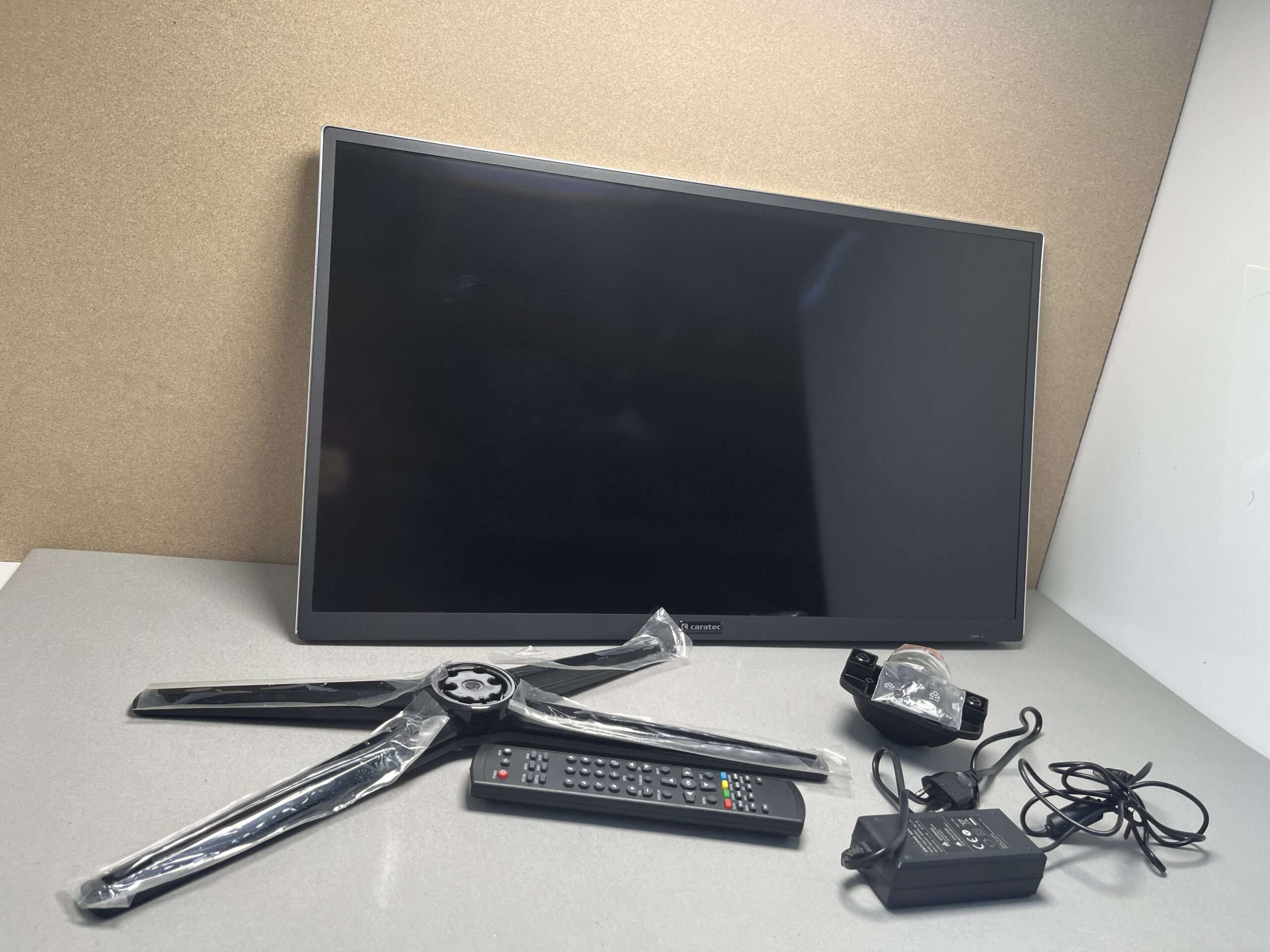 Carbest 21,5" Widescreen LED Smart TV