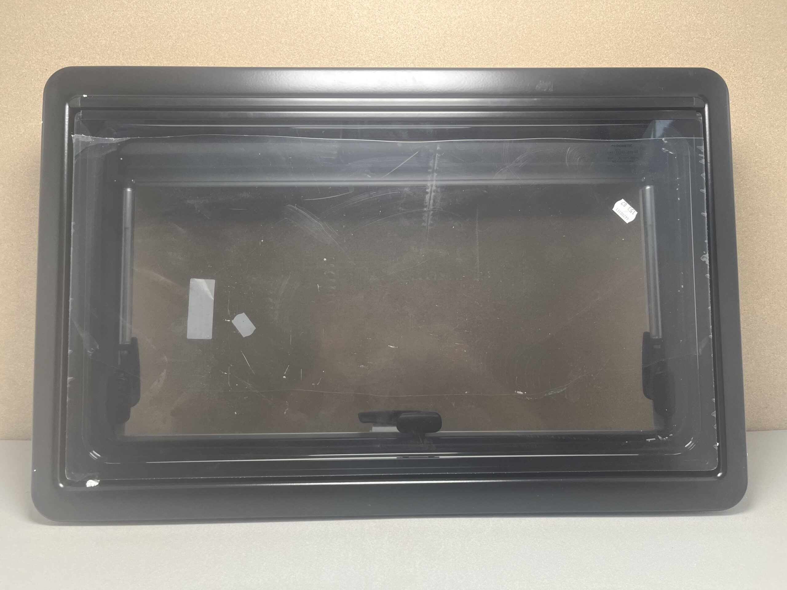 Reimo Ausstellfenster 700x450mm mit Innenrahmen