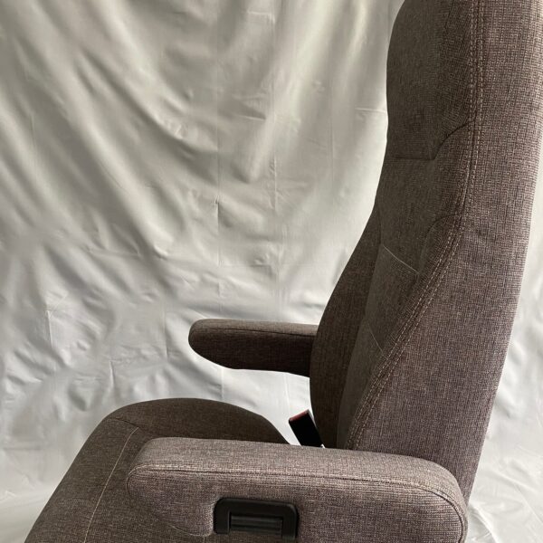 Aguti Hymer Sitz, Fahrerseite, Stoff grau / braun