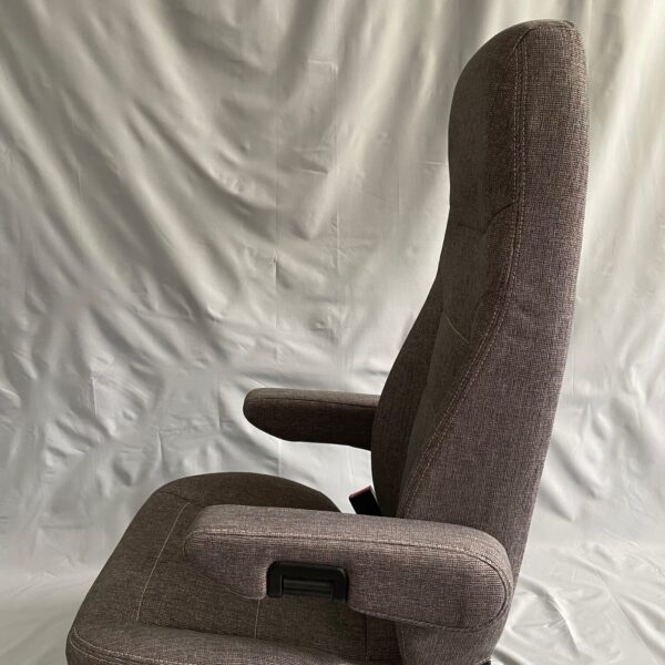 Aguti Hymer Sitz, Fahrerseite, Stoff grau / braun