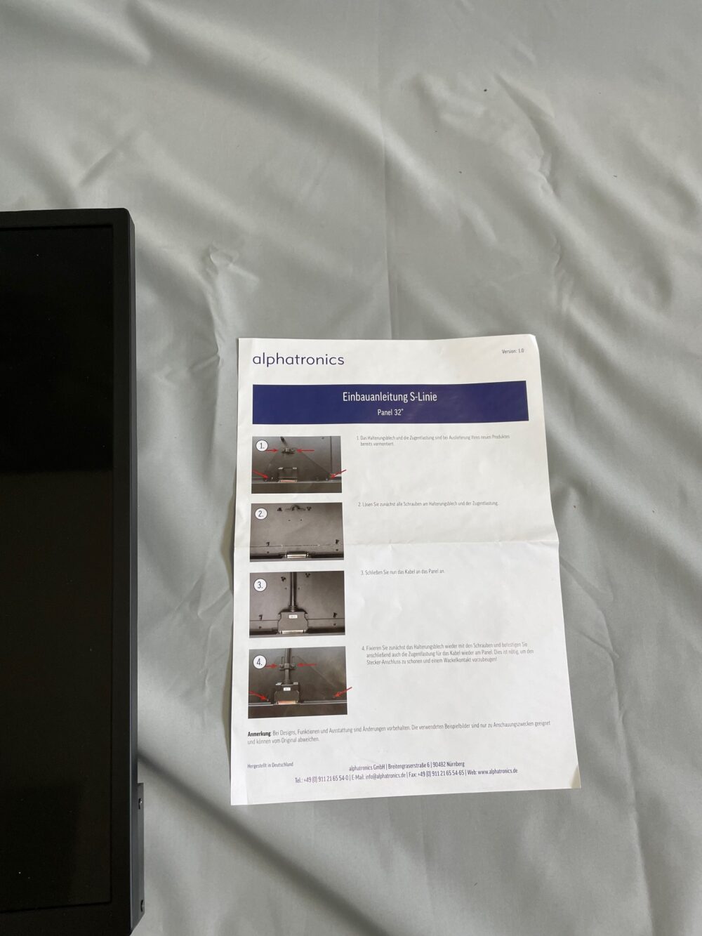Alphatronics S-Linie Monitor , 72,7 x 43,7 x 3,5cm, Panel 32