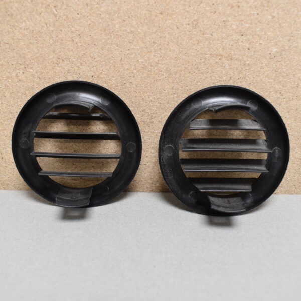 Lüftungsgitter / Lamelleneinsatz für Truma Heizungsrohr, RAL 80, schwarz 2er Set