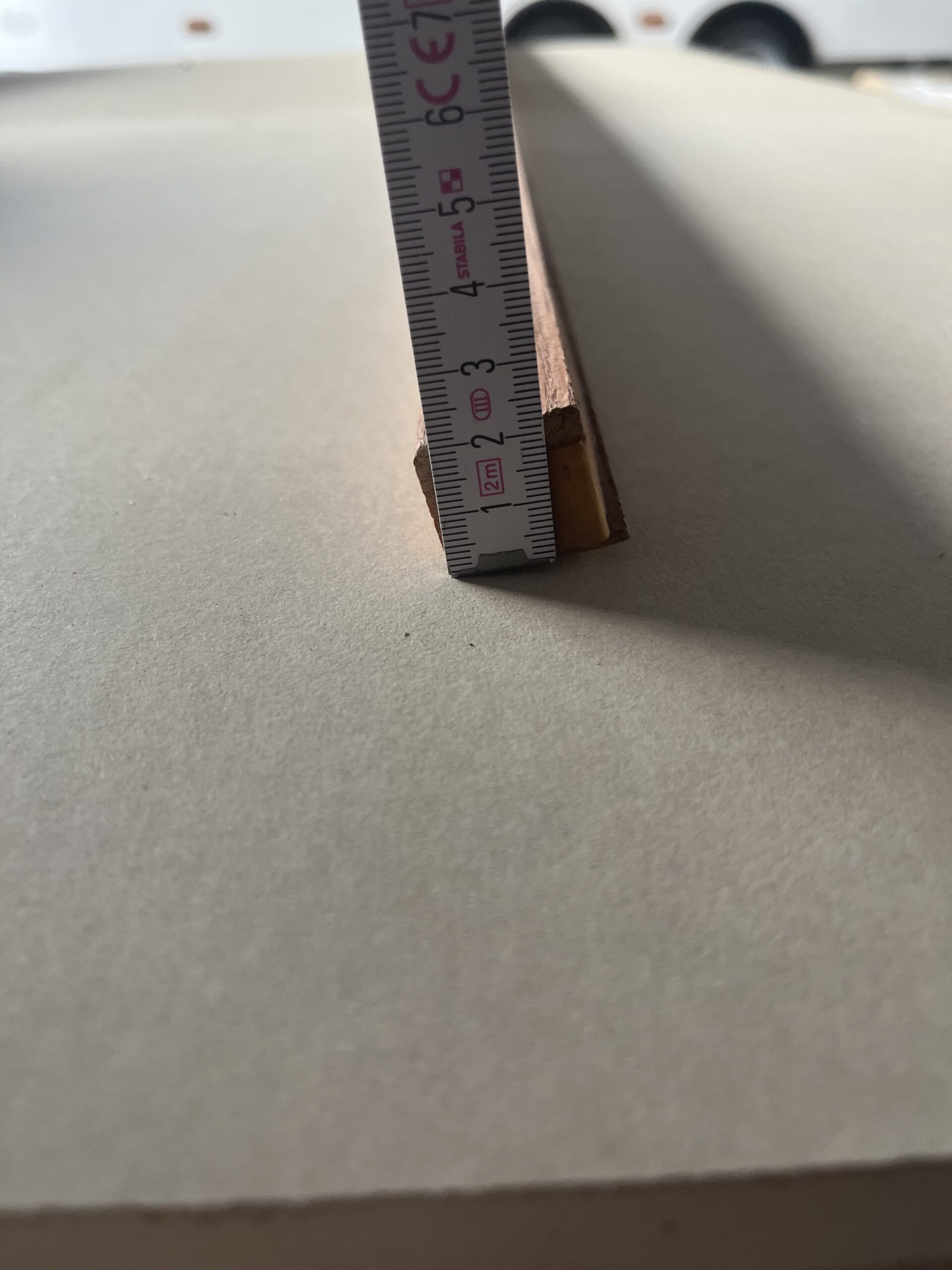 Leiste Holz Massivholz beschichtet Mediteranian Cherry 1,90 Meter