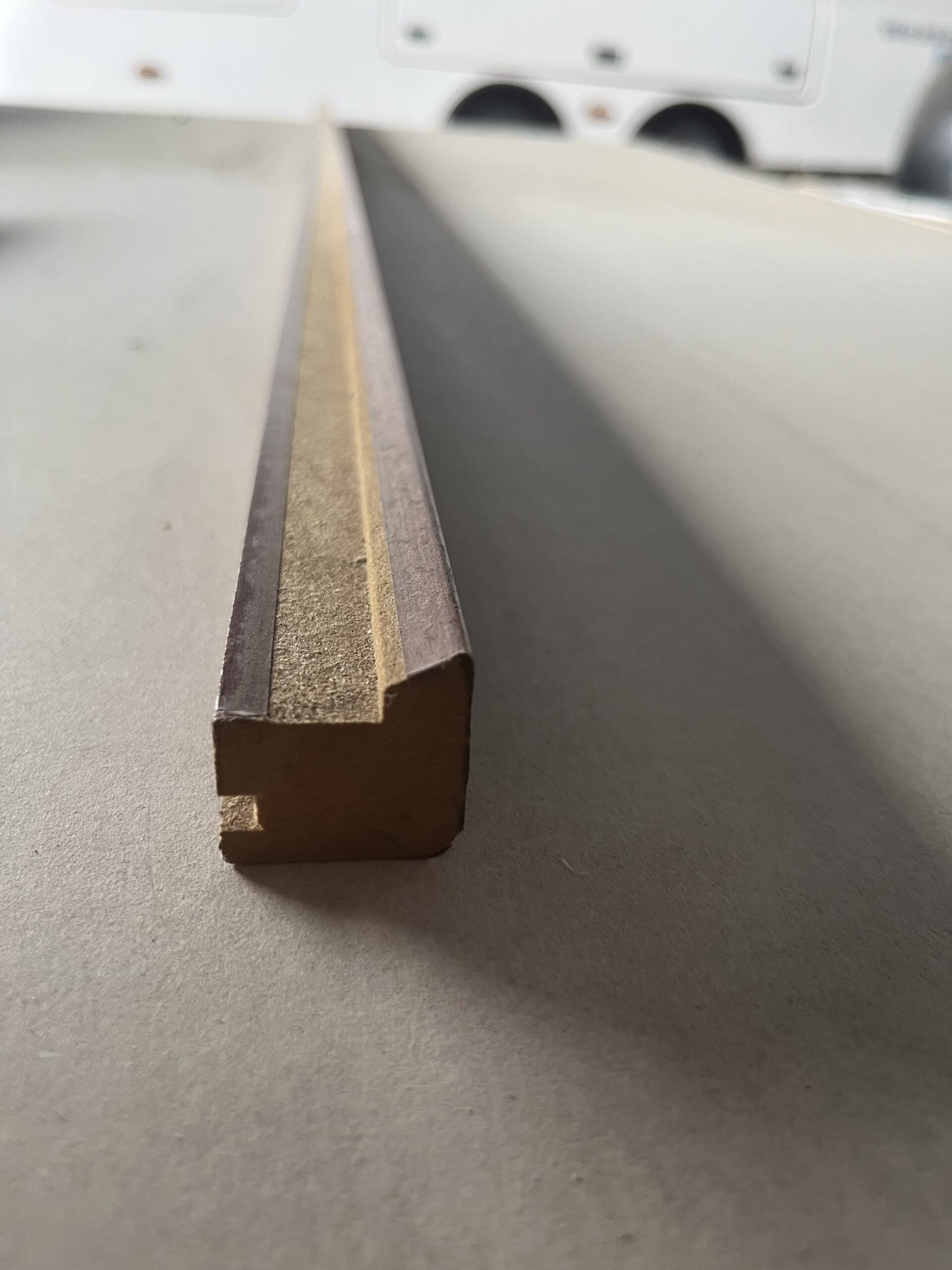 Leiste Holz Massivholz Mahagoni beschichtet 1,90 Meter