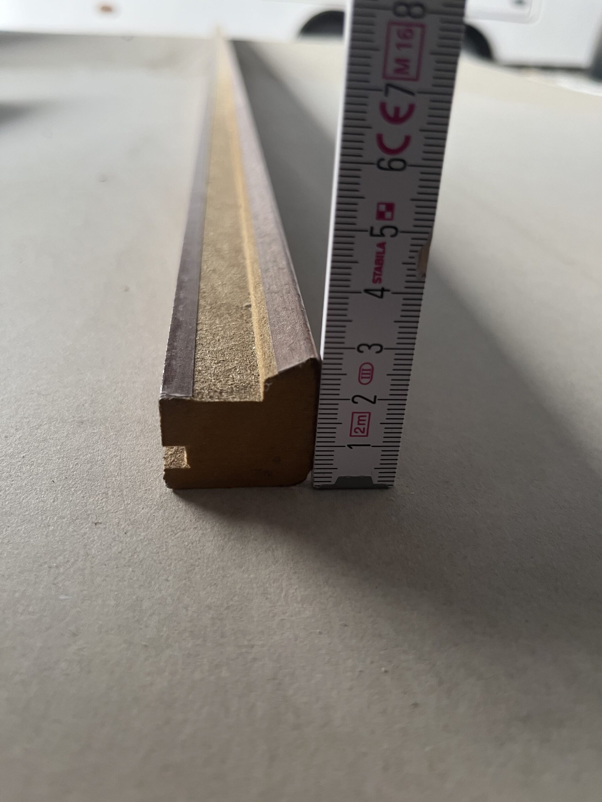 Leiste Holz Massivholz Mahagoni beschichtet 1,90 Meter