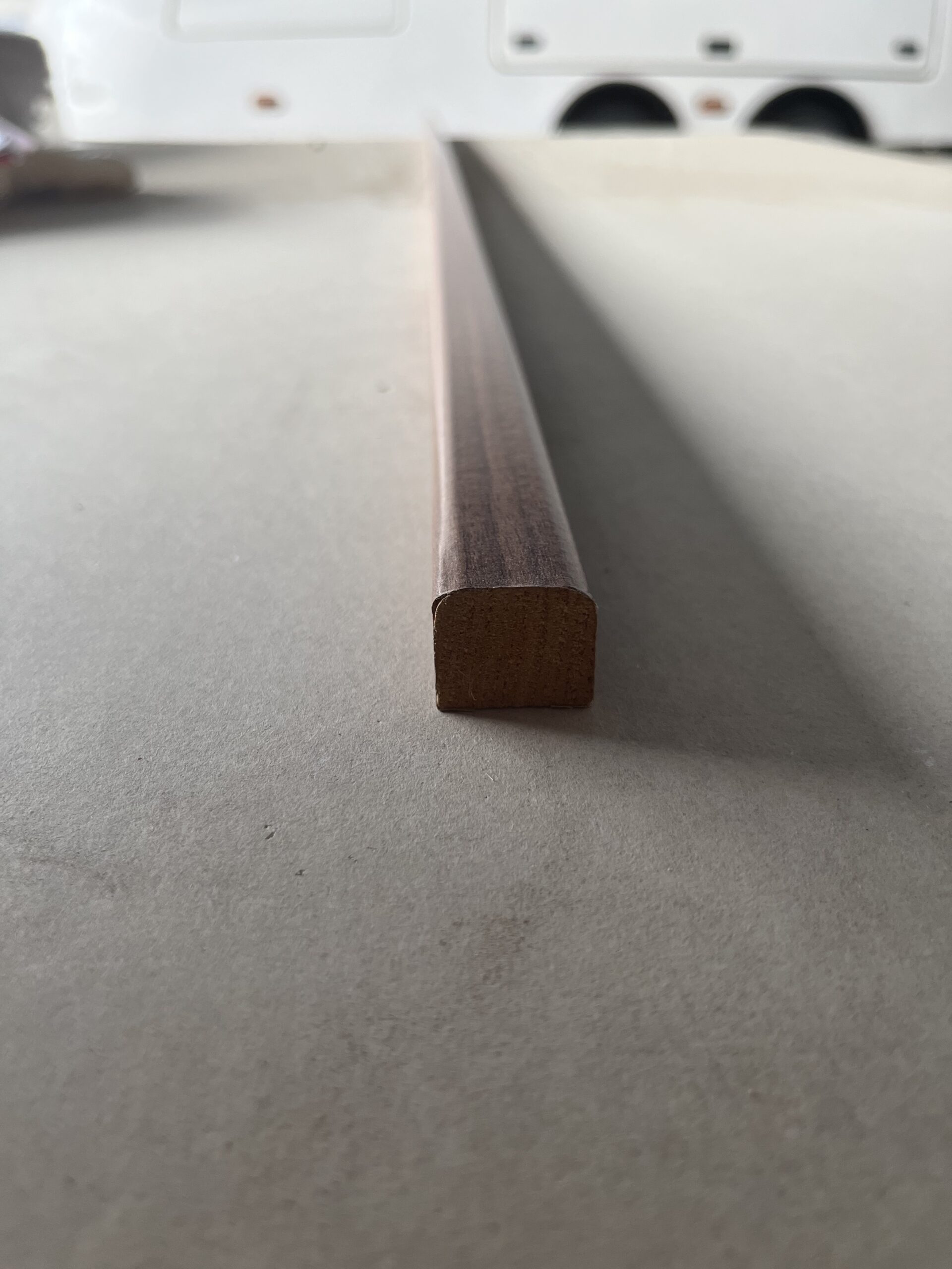 Leiste Holz Massivholz Mahagoni beschichtet 1,90 Meter