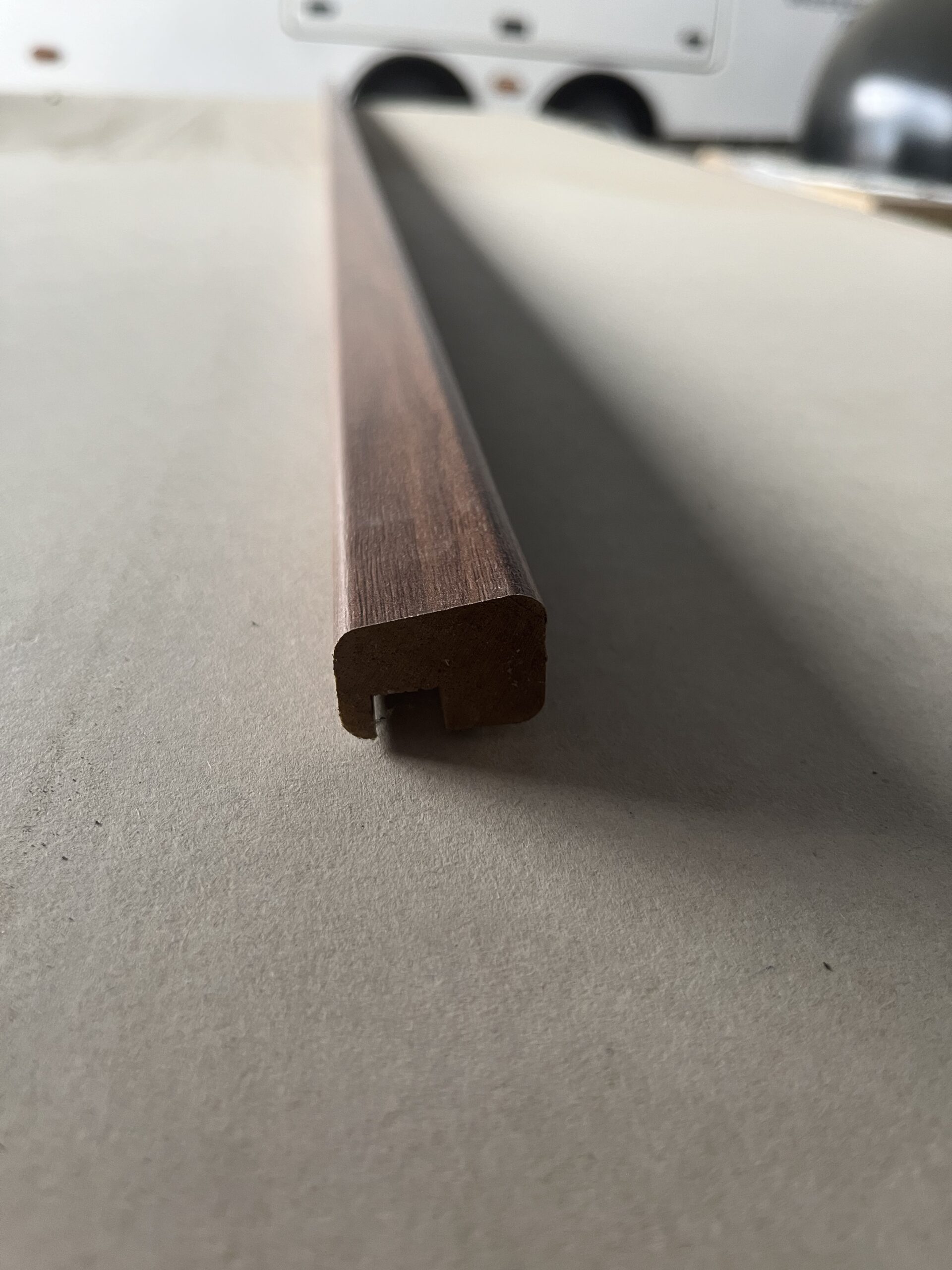 Leiste Holz Massivholz Mahagoni beschichtet 1,90 Meter