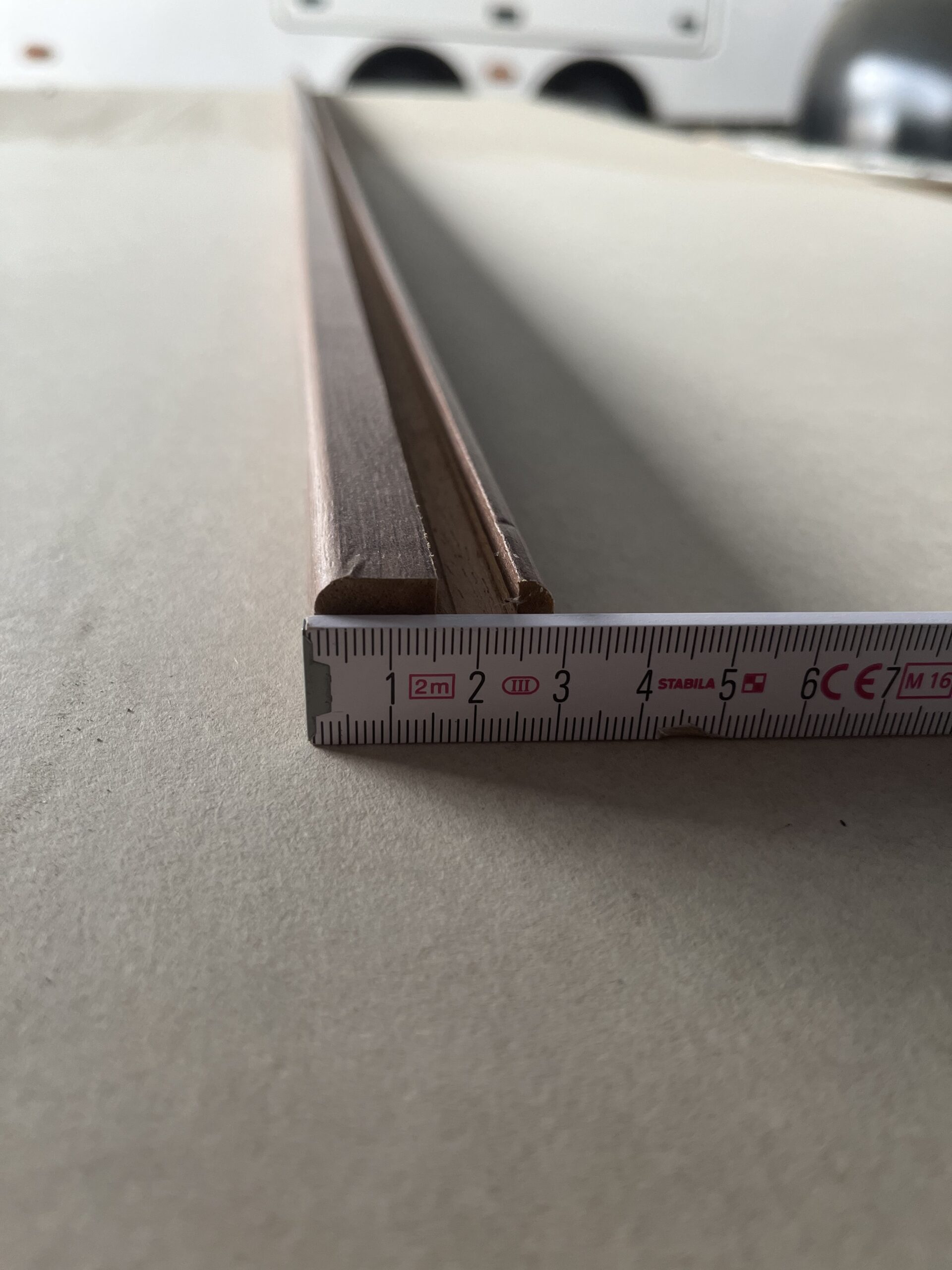 Leiste Holz Massivholz Mahagoni beschichtet 1,90 Meter