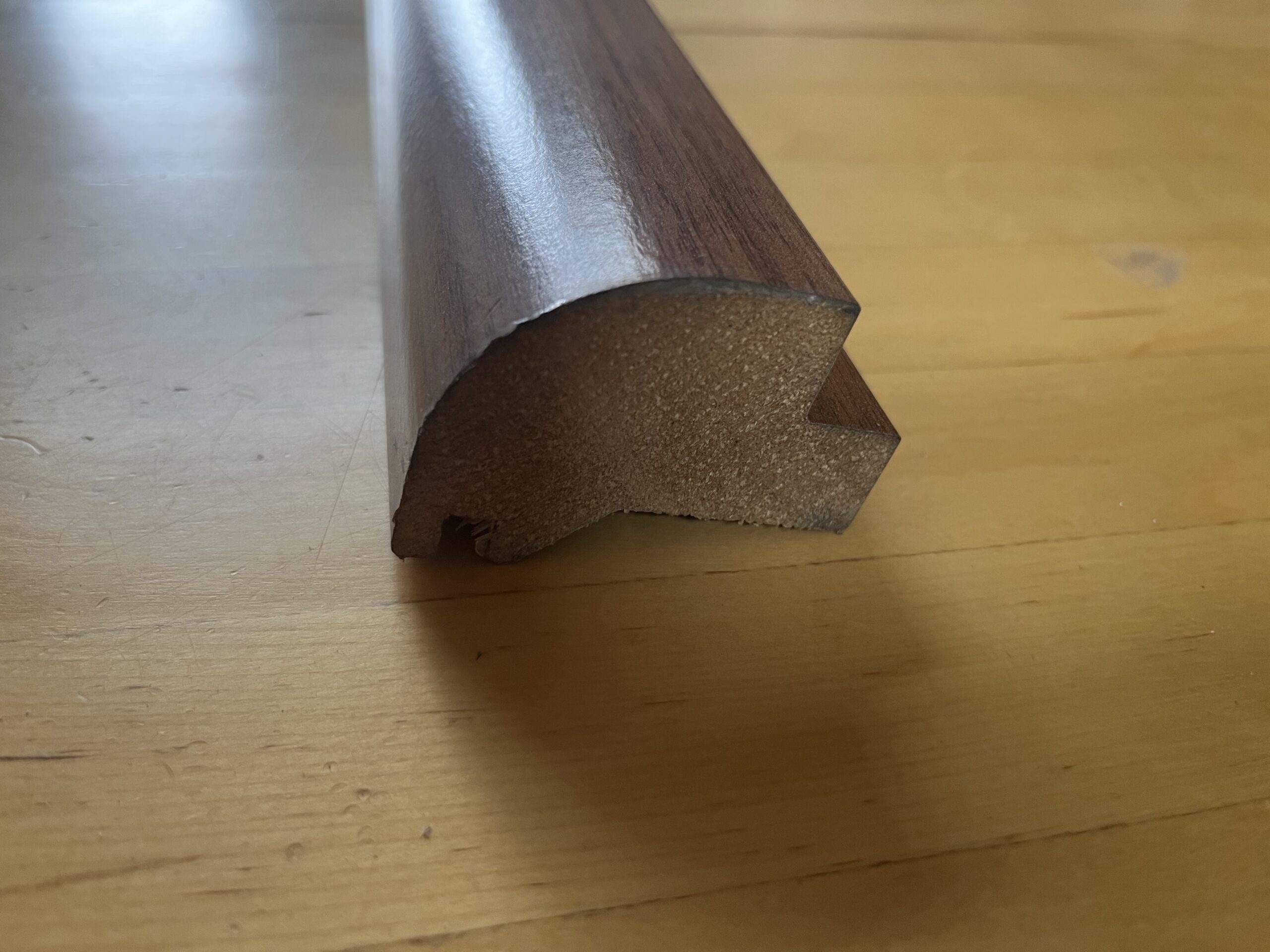 Leiste Holz Massivholz Mahagoni beschichtet 1,90 Meter