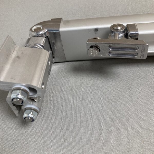 Thule Springarm 5200-2,6m neu links silber Art.-Nr.: 9641459