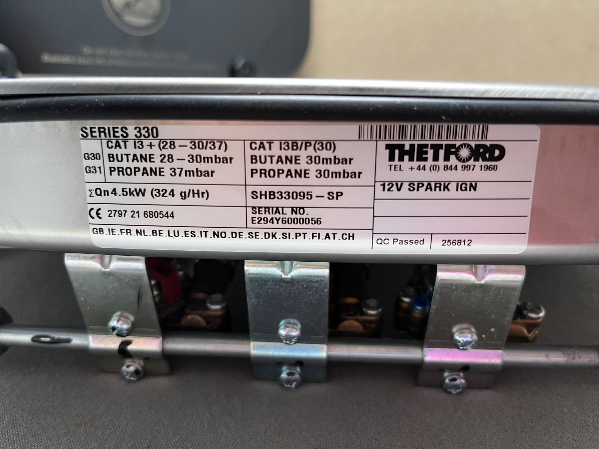 Thetford Series 330 Gaskocher 3-eckig Scharnier links – Bild 3