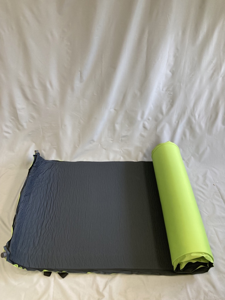 Camp4 Isomatte M12 New Comfort 198x76x12cm Art.-Nr.:930554 schwarz/lime