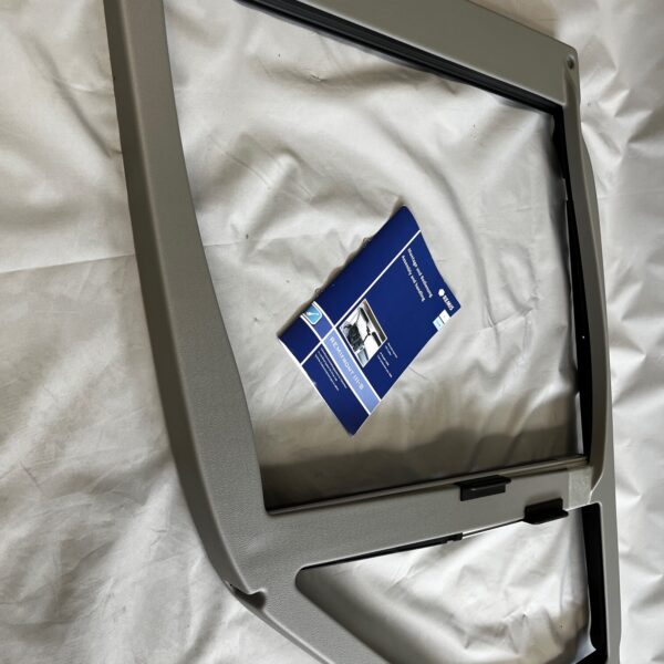 Remis Remifront Verdunklungslösung Fahrerkabine Sprinter/VW Crafter >2006 rechts