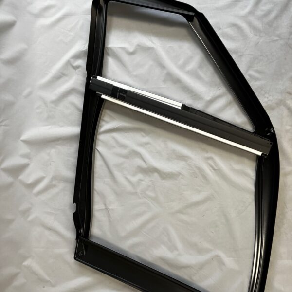 Remis Remifront Verdunklungslösung Fahrerkabine Sprinter/VW Crafter >2006 links