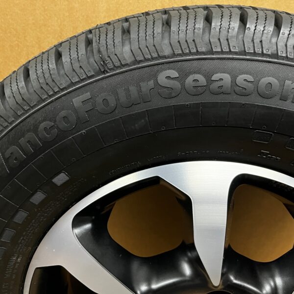 Continental Vanco Four Seasons 4 Kompletträder 225/75 R16C