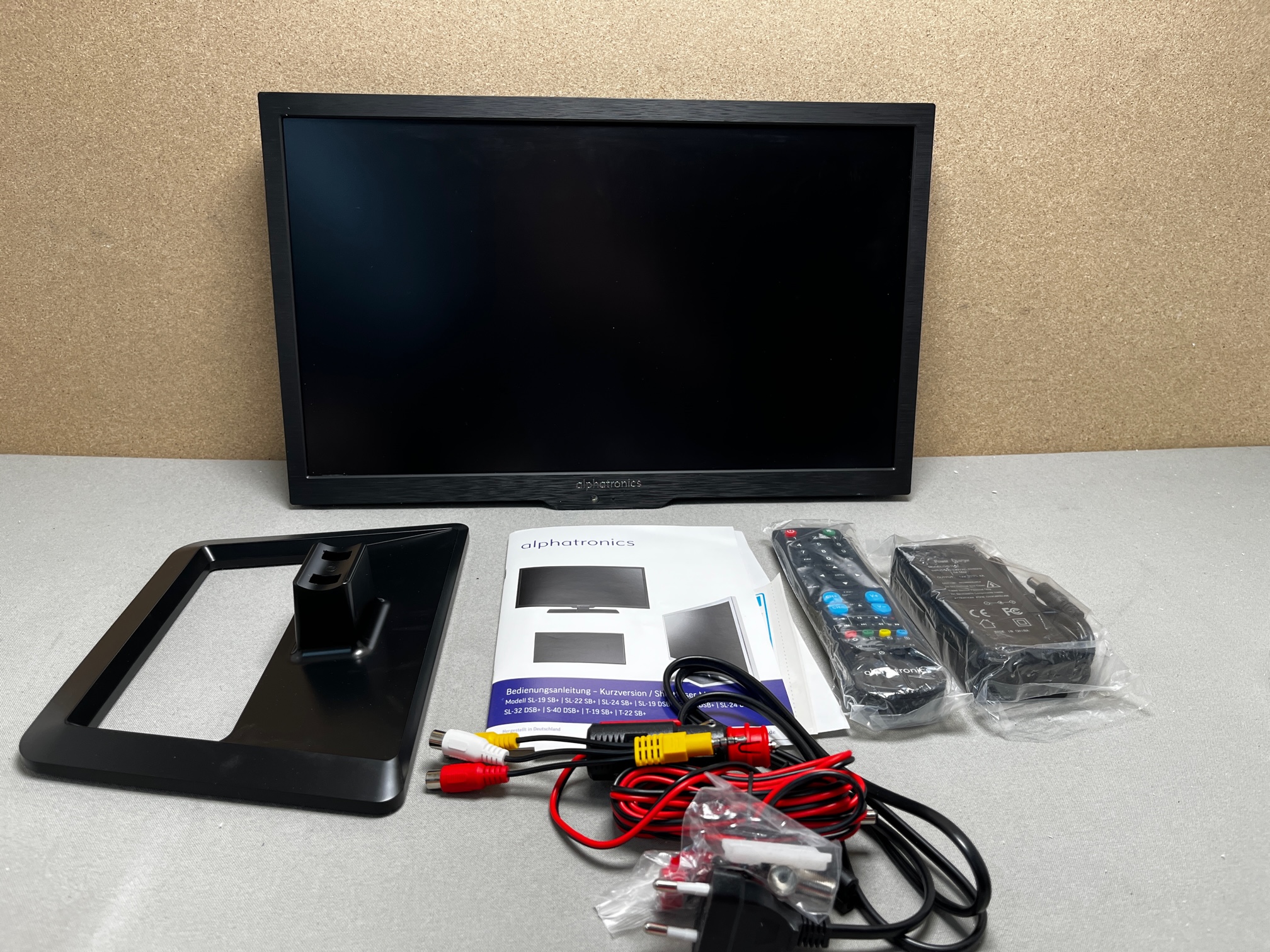 alphatronics SL-Line 16:9 TV 43,8x27,5x5,0 cm