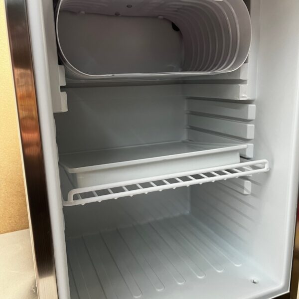 Carbest Kompressor Einbaukühlschrank 40L 71357