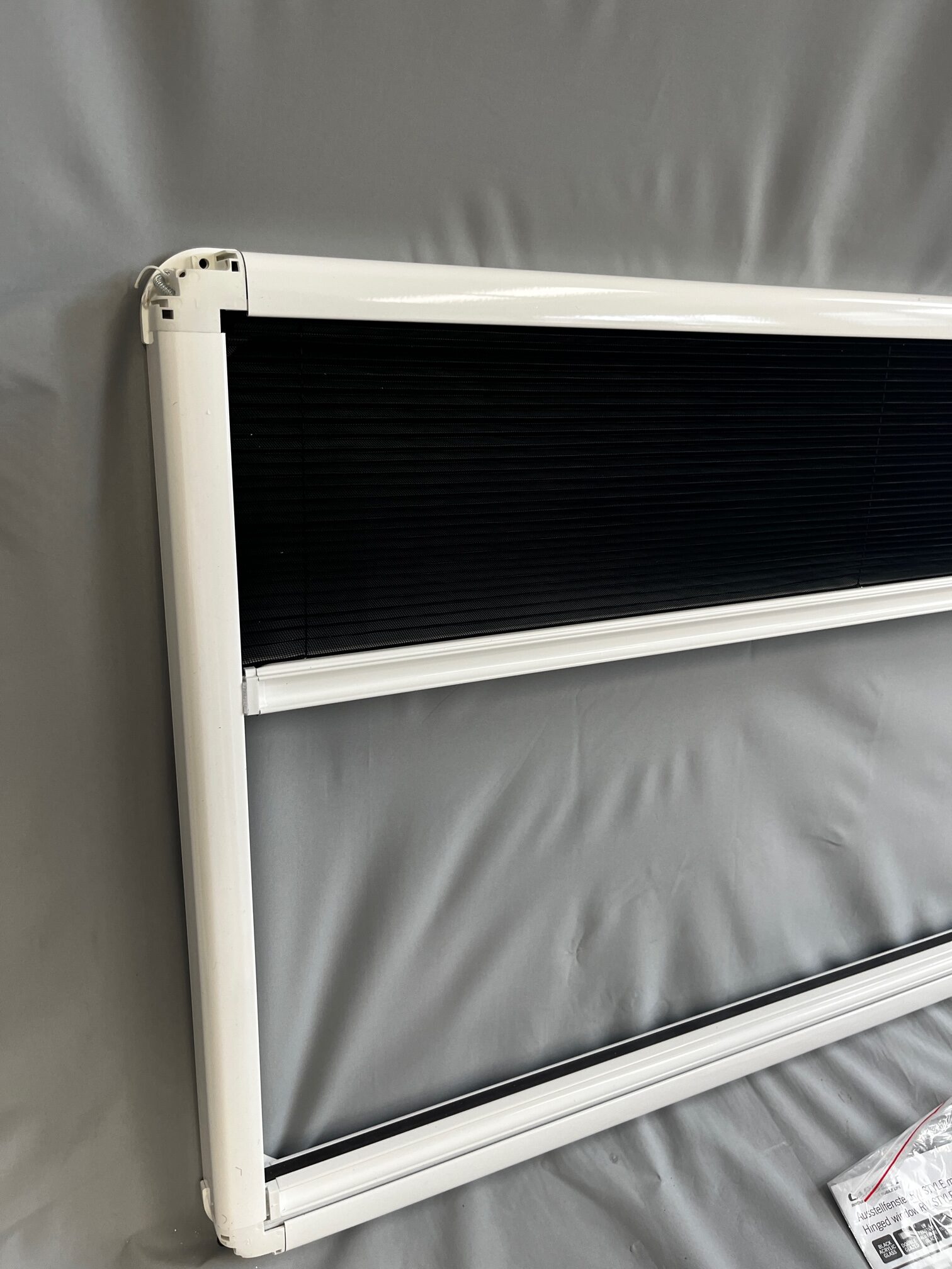 Carbest Innenrahmen für RW Style mit Verdunklung & Insektenschutz 1200x500 3180070