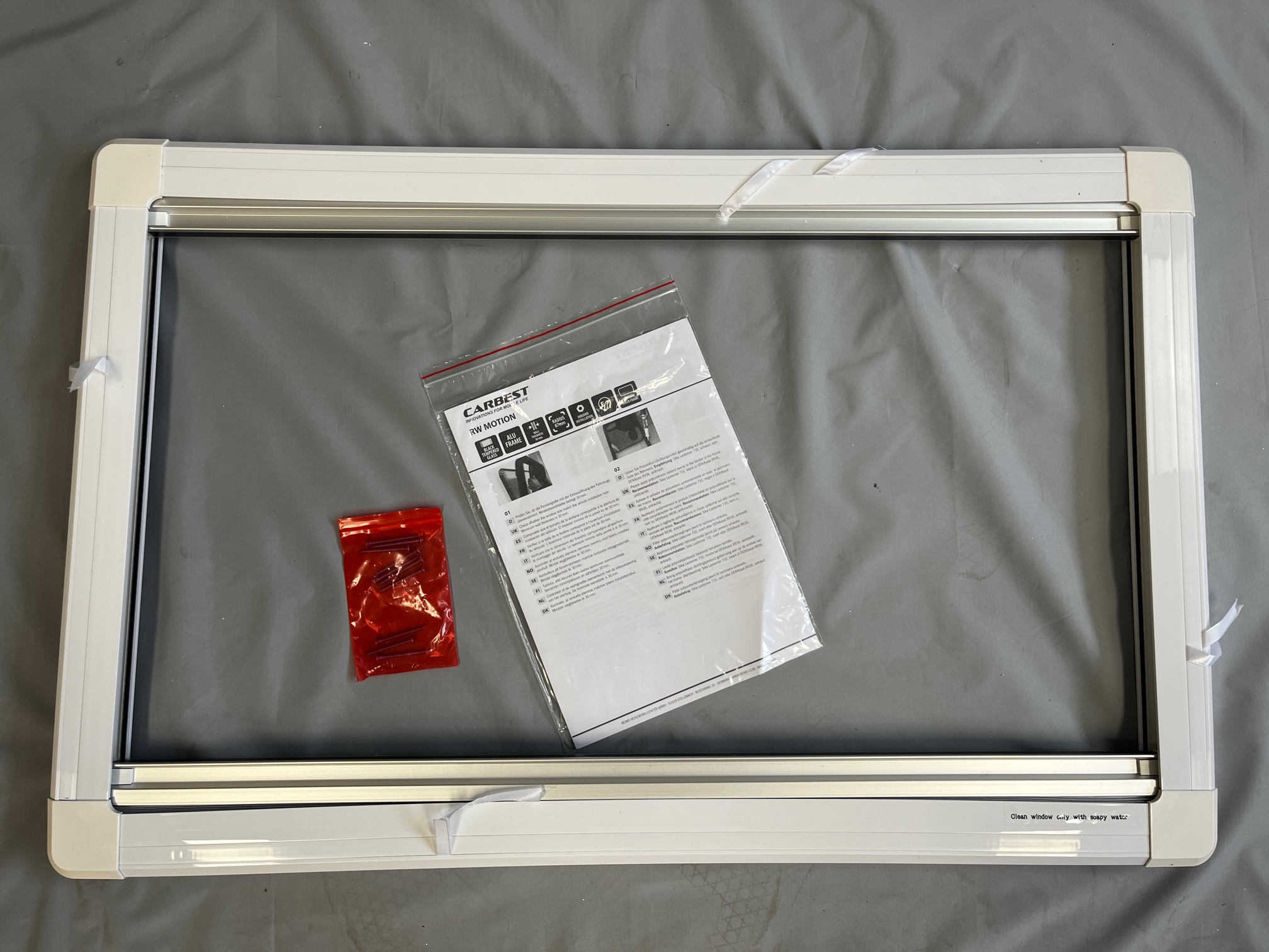 Carbest Innenrahmen für RW Motion mit Verdunklung & Insektenschutz 800x450