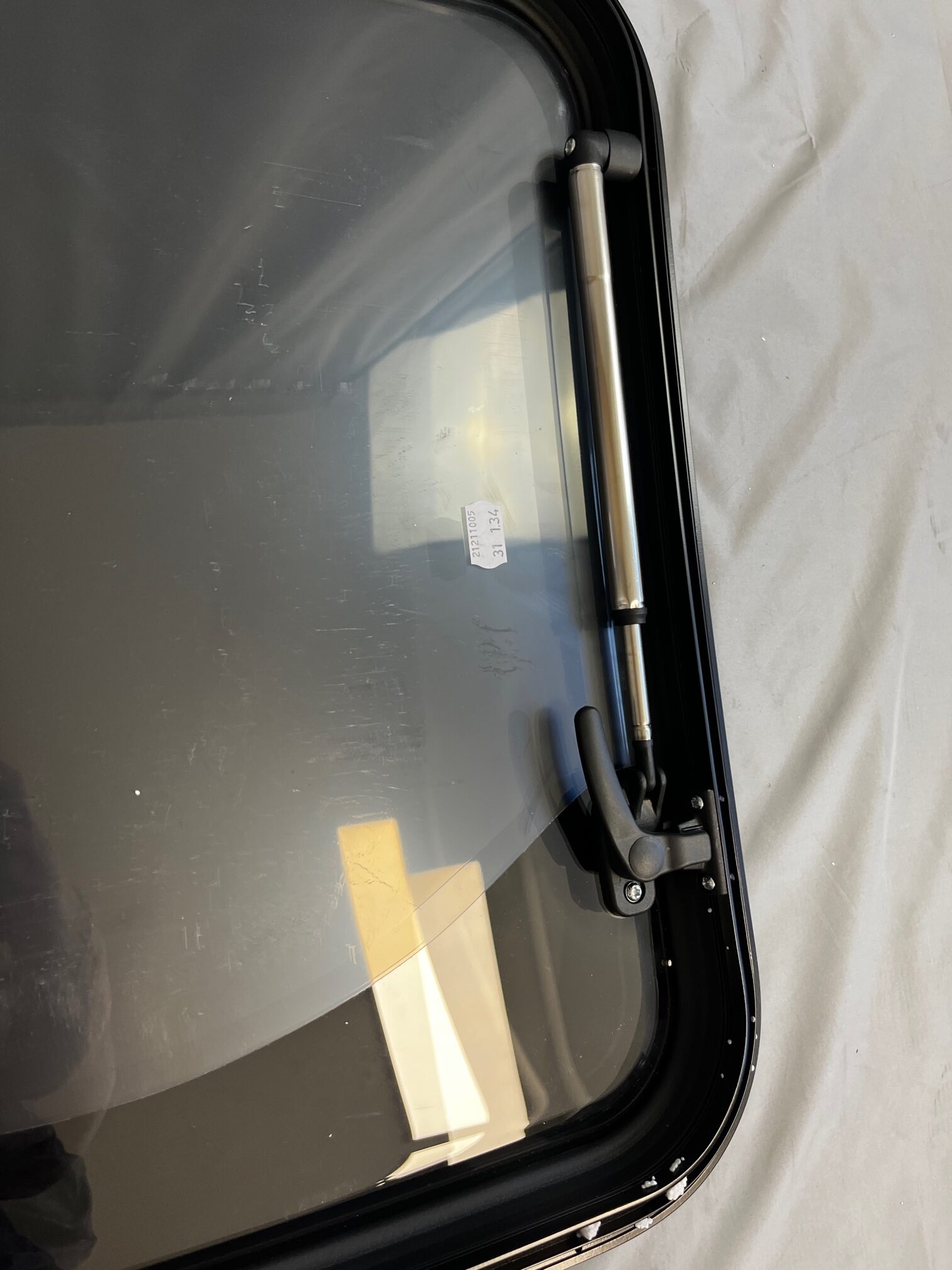 Dometic S7P Fenster mit gewölbter Außenfläche 700x510