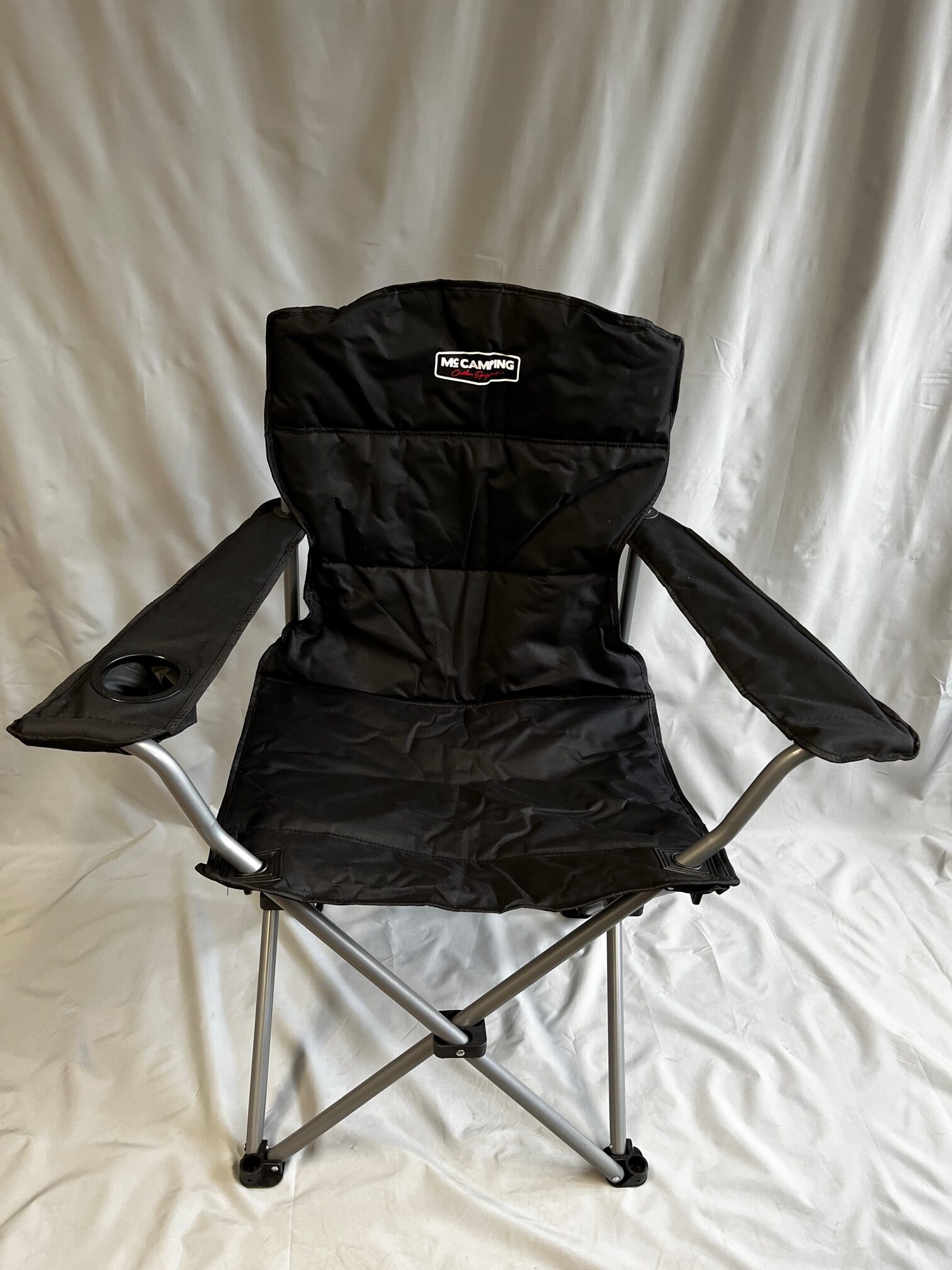 McCamping Campingstuhl schwarz mit Getränkehalter