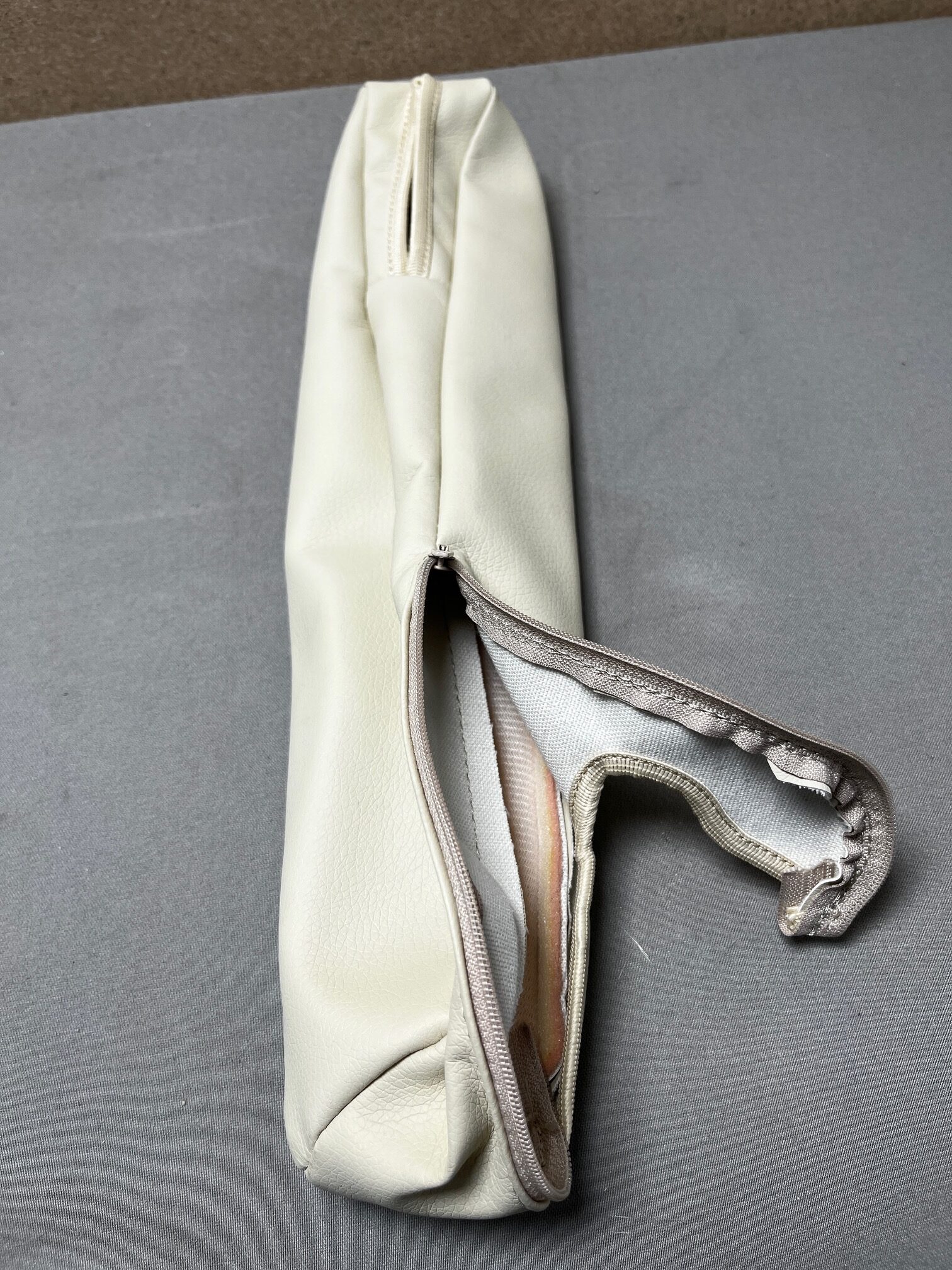 Reimo Armlehnenbezug rechts Kunstleder Ducato 250 beige 592353