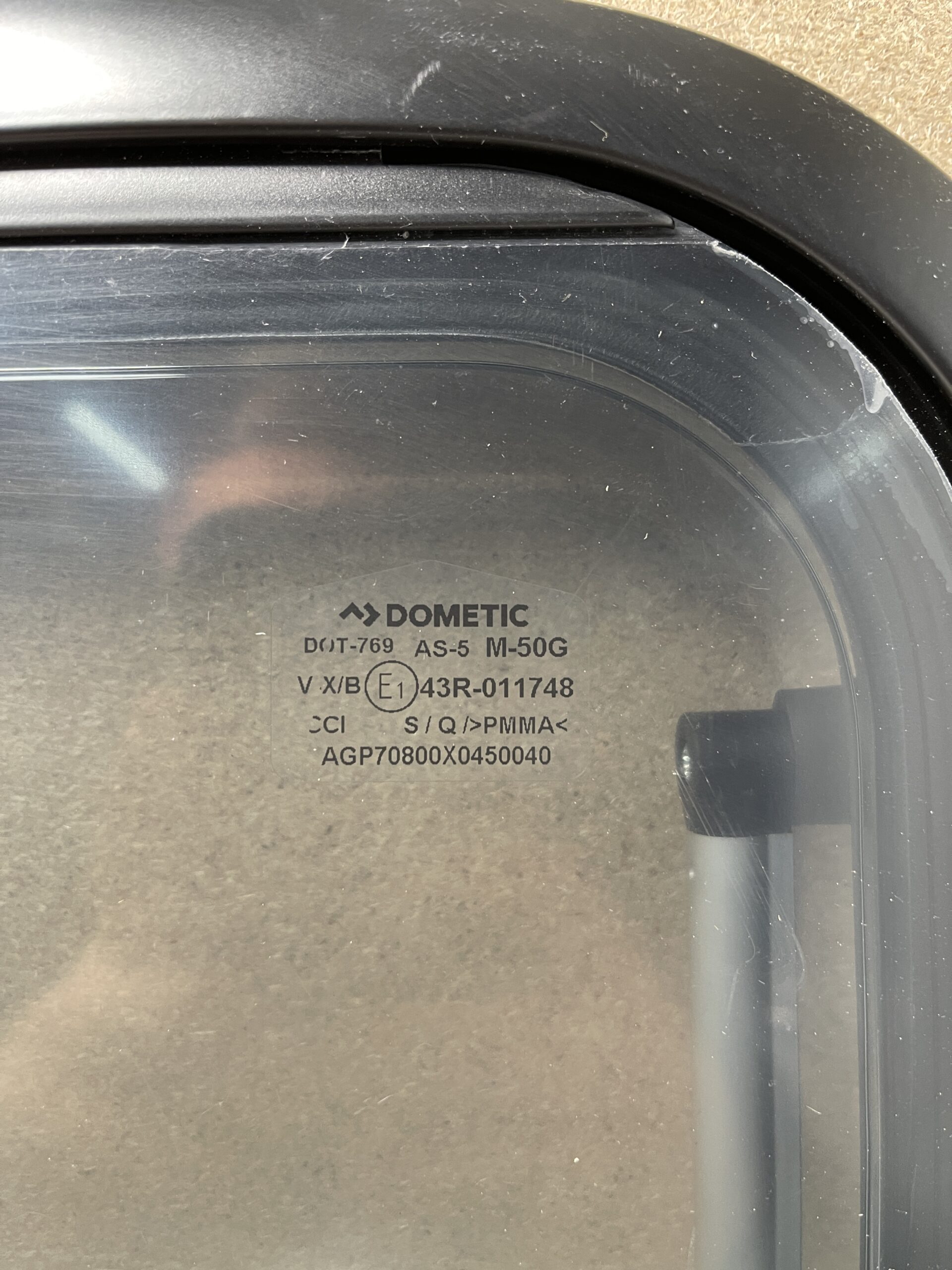 Dometic Ausstellfenster S7P 800x450mm schwarz