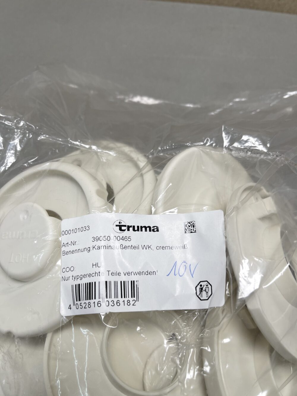Truma Abgaskamin Außenteil Wandkamin cremeweiß