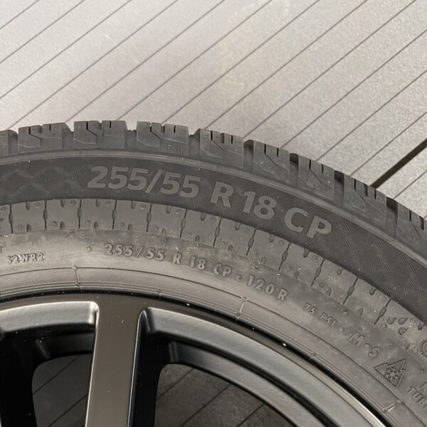 Continental VanContact Camper Kompletträder 255/55 R18 CP schwarz 4 Stück