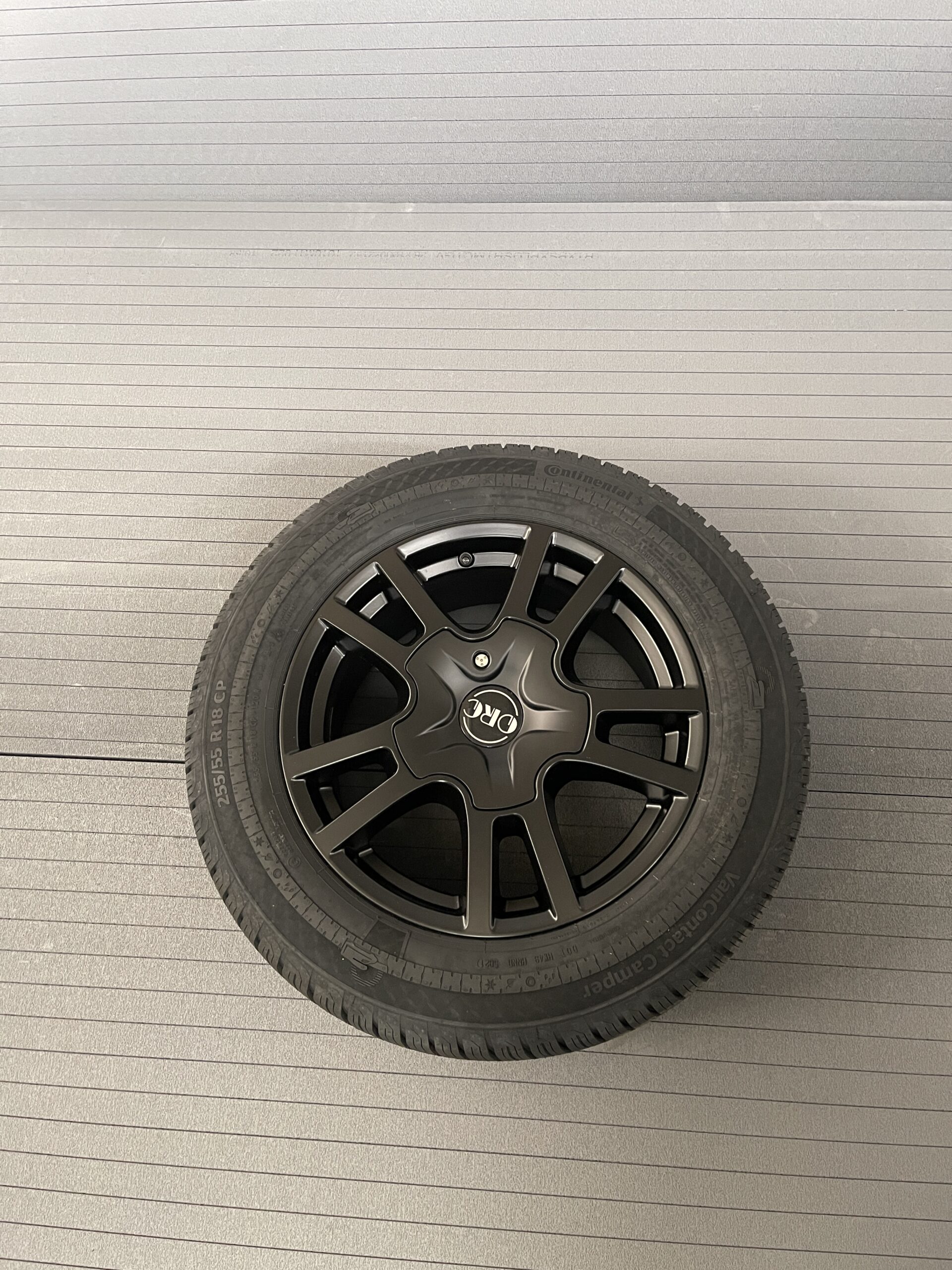 Continental VanContact Camper Kompletträder 255/55 R18 CP schwarz 4 Stück