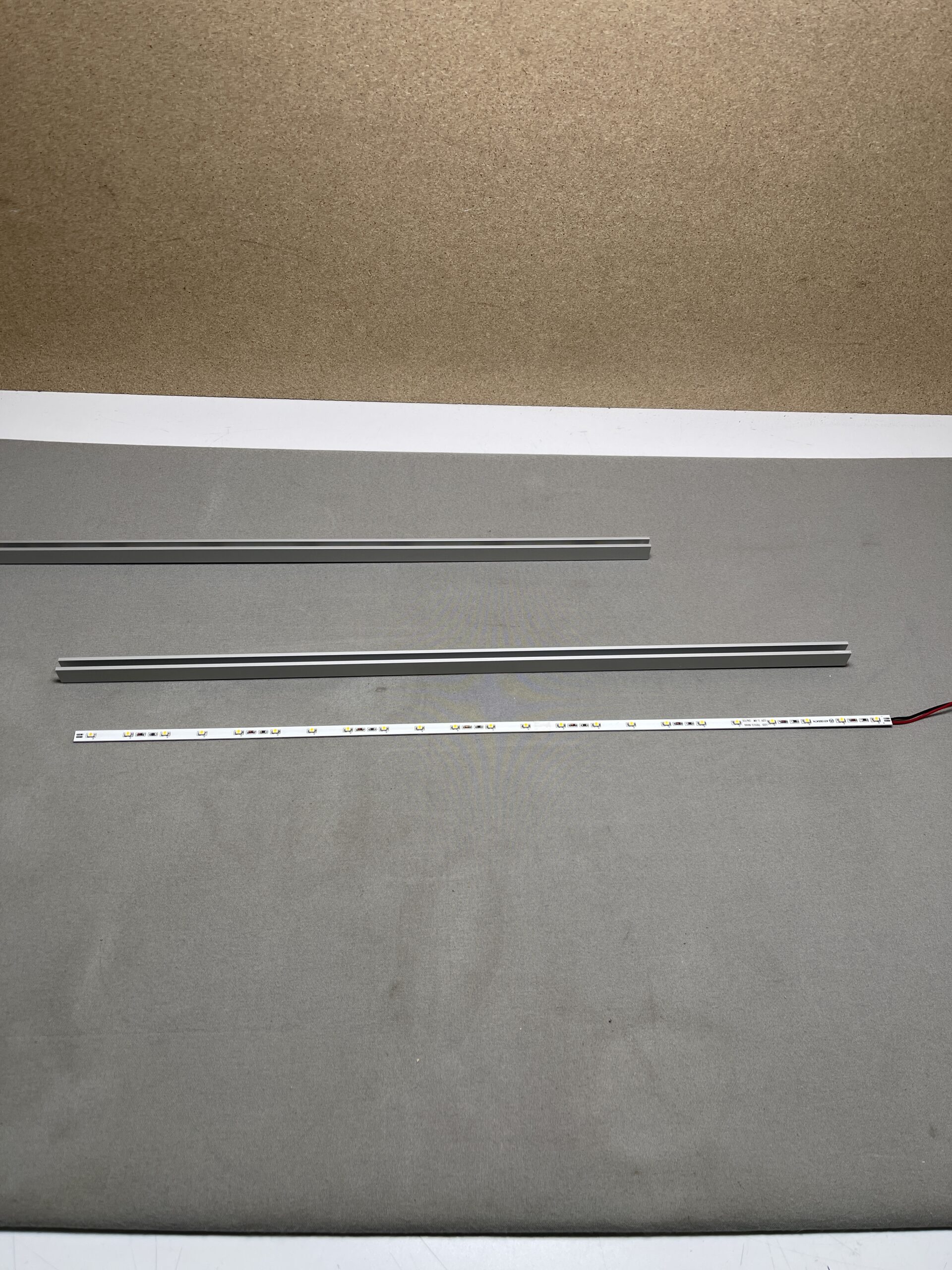 Dometic Light System LED mit U-Profil Alu 5er Set 550x10x15mm