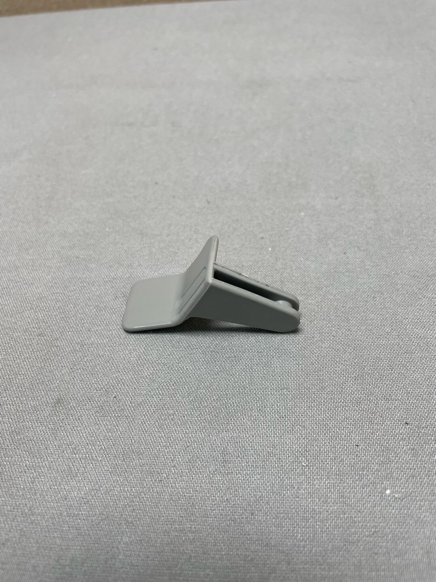 Kühlschrankverriegelung Verschluss halb, grau