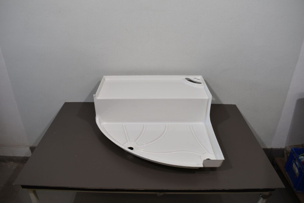 Kronauer Duschwanne 780 x 796 mm CRE/PMMA